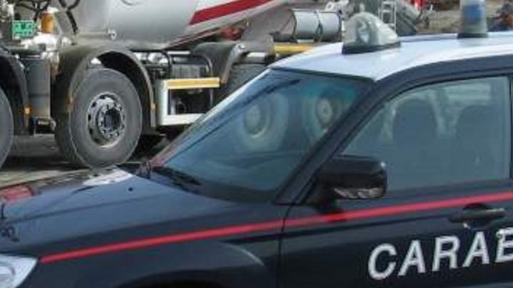 CERVINARA (AV) – VIOLAZIONI IN MATERIA DI SICUREZZA SUI LUOGHI DI LAVORO: DUE IMPRENDITORI DENUNCIATI DAI CARABINIERI.