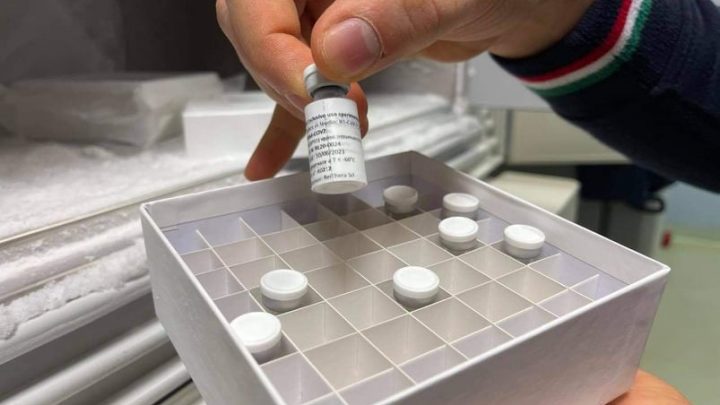 Sperimentazione del vaccino ReiThera, arruolati circa 50 volontari: al via al Moscati le prime somministrazioni