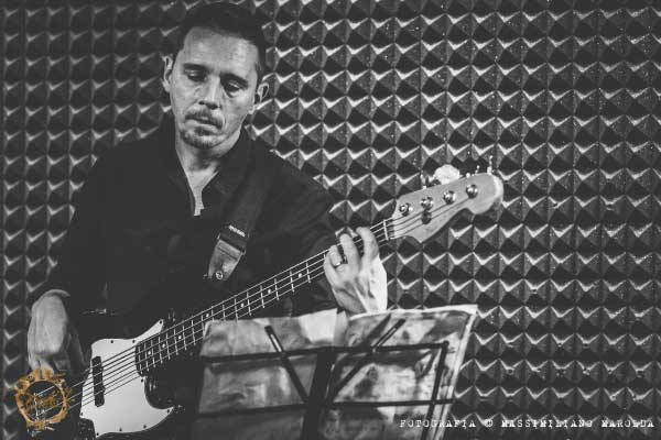 Musica: Il nuovo singolo del bassista salernitano Domenico Andria