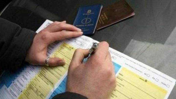 LA TRUFFA DELL’R.C.A.: DUE PERSONE DENUNCIATE DAI CARABINIERI DELLA STAZIONE DI MONTELLA.