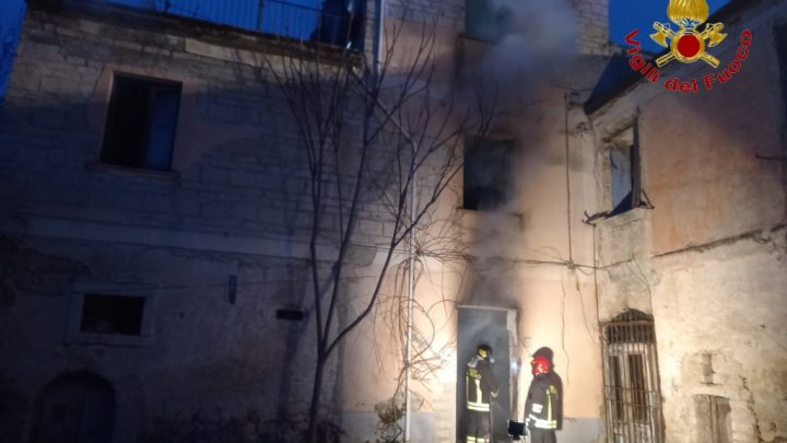 ABITAZIONE A FUOCO