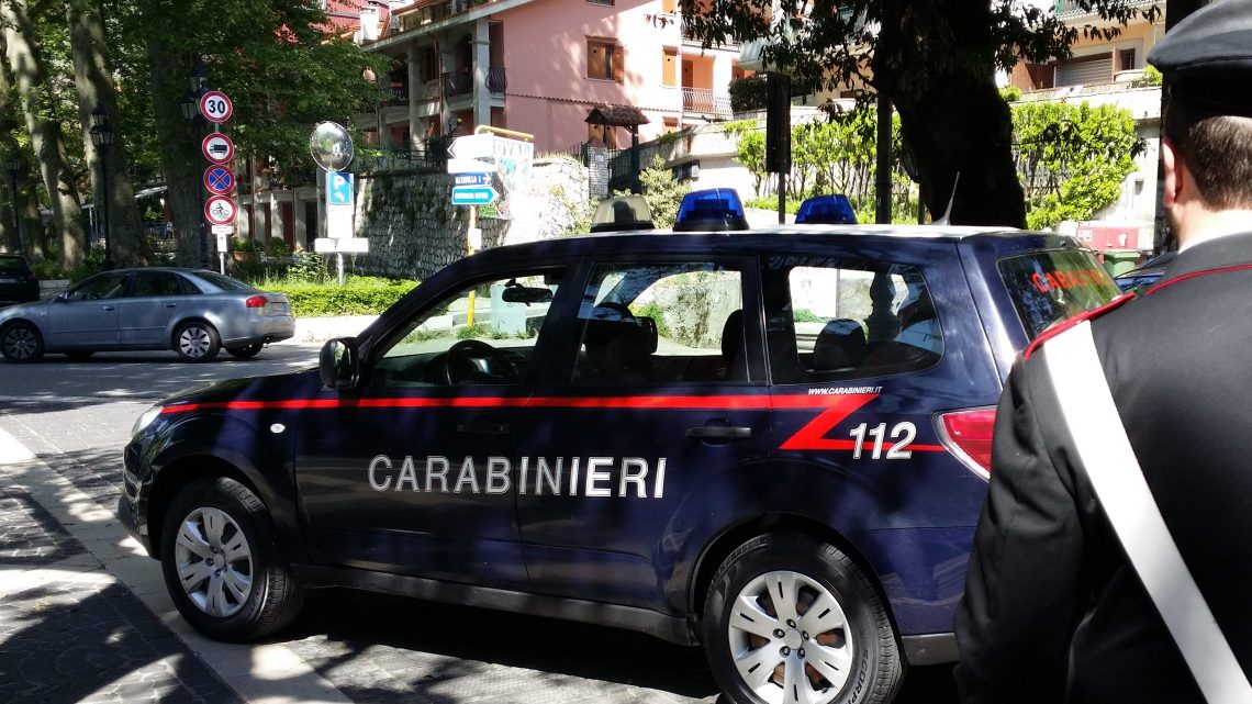 MERCOGLIANO (AV) – EVADE DAI DOMICILIARI: 25ENNE ARRESTATO IN FLAGRANZA DAI CARABINIERI.