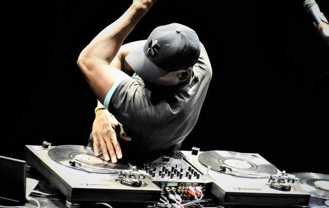 Si torna in discoteca: quali sono le regole dell’esperimento italiano