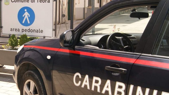 TEORA (AV) – IN EVIDENTE STATO DI EBBREZZA, RIFIUTANO IL TEST ALCOOLEMICO: DENUNCIATI DAI CARABINIERI DUE AUTOMOBILISTI.
