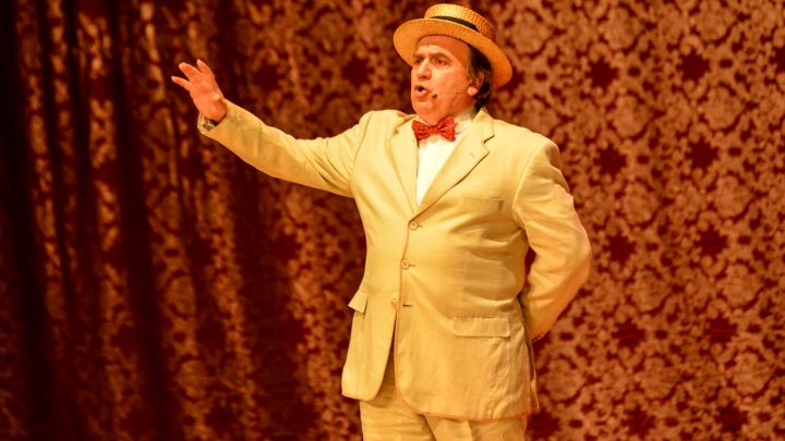 Al Teatro dei Barbuti di Salerno“Ricomichiamo”, comicità di ieri e di oggi