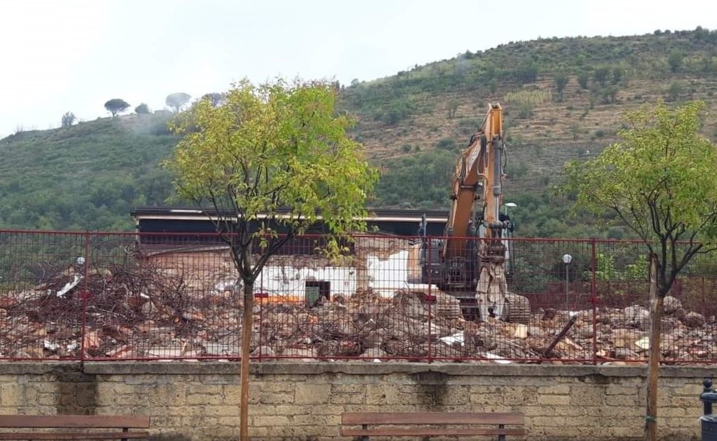 La scuola elementare di Torchiati, altro tassello delle tante opere ereditate. Finalmente l’avvio.