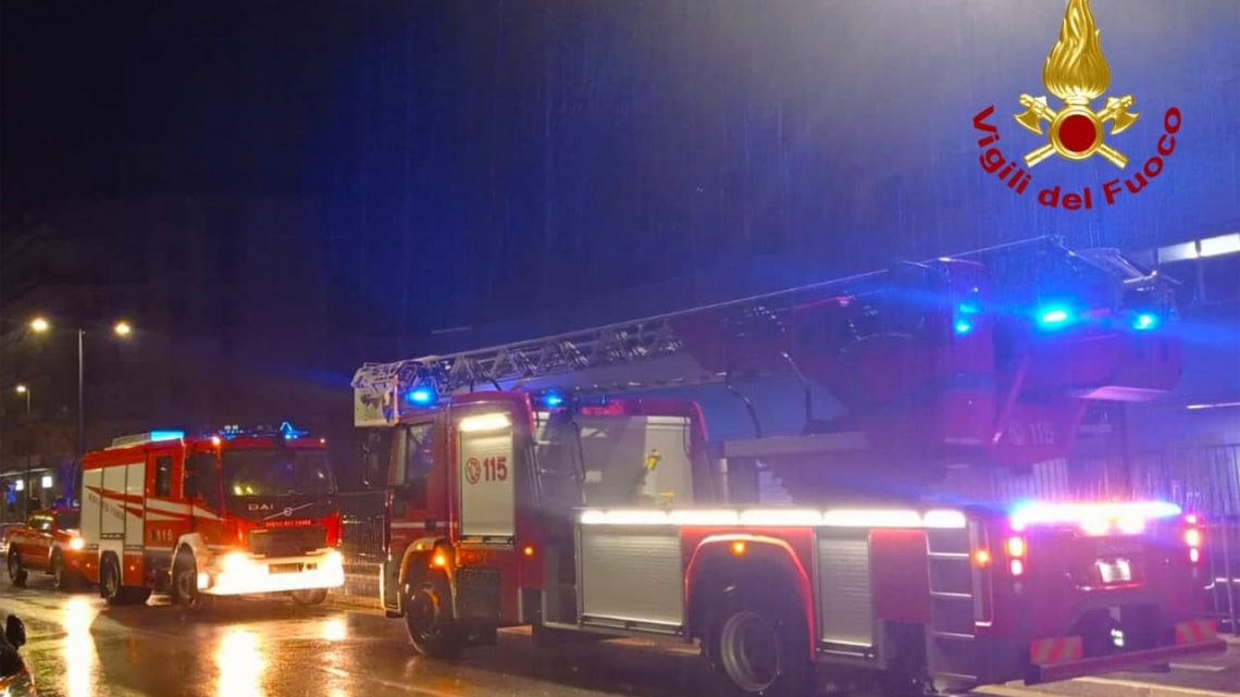 Maltempo Avellino e provincia, almeno 30 interventi dei vigili del fuoco nella notte