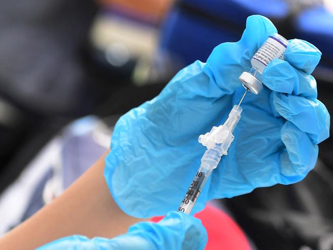 NO-VAX CONVERTITEVI AL VACCINO !