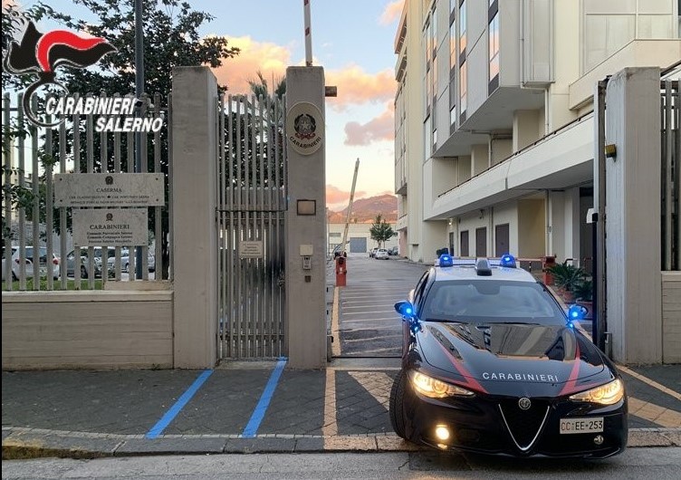 ANZIANA IN DEFICIT DI OSSIGENO. SALVATA DAI CARABINIERI CHE NELLA NOTTE LE PORTANO LABOMBOLA.