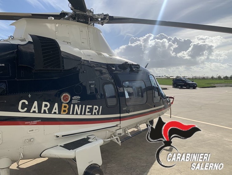 Pontecagnano: “Giornata Mondiale sulla Consapevolezza dell’Autismo” i Carabinieri del Nucleo Elicotteri incontrano ragazzi. Pontecagnano: “Giornata Mondiale sulla Consapevolezza dell’Autismo” i Carabinieri del Nucleo Elicotteri incontrano ragazzi.