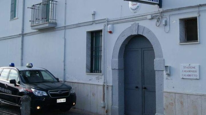 Calabritto (AV) – Occupazione abusiva di un alloggio popolare: i Carabinieri denunciano una 40enne