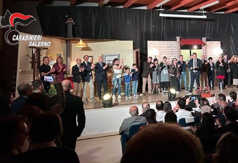 SAPRI (SA): I CARABINIERI E LA COMUNICAZIONE TEATRALE COME FUNZIONE SOCIALE PER CONTRASTARE LE TRUFFE AGLI ANZIANI SAPRI (SA): I CARABINIERI E LA COMUNICAZIONE TEATRALE COME FUNZIONE SOCIALE PER CONTRASTARE LE TRUFFE AGLI ANZIANI