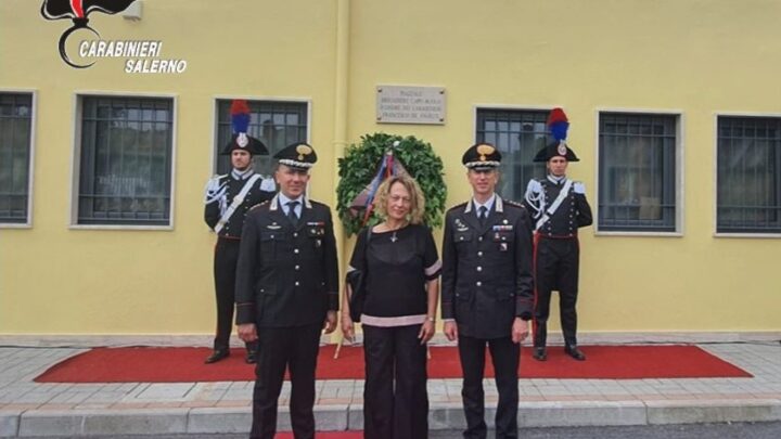 NOCERA SUPERIORE (SA): CERIMONIA DI INTITOLAZIONE DEL “PIAZZALE INTERNO”DELLA LOCALE STAZIONE CARABINIERI AL BRIG. CA.“RUOLO D’ONORE” FRANCESCO DE ANGELIS
