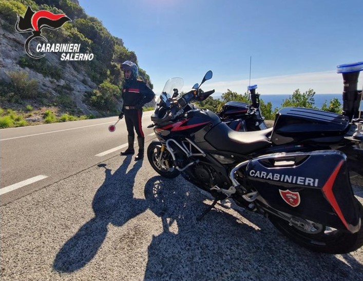 COSTIERA AMALFITANA (SA) – CARABINIERI –  ESTATE SICURA. CONTROLLI STRAORDINARI ALLA CIRCOLAZIONE STRADALE