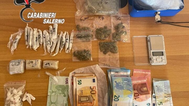 Centola SA); Detiene droga in casa per lo spaccio, 39enne di origini PUGLIESI ARRESTATO DAI CARABINIERI