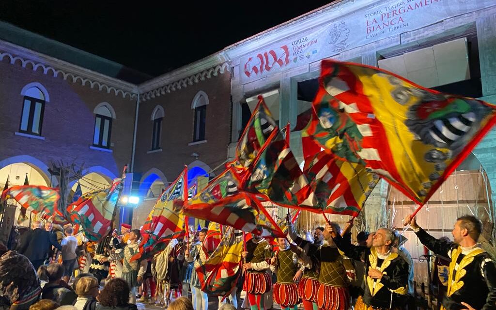 SUCCESSO STREPITOSO PER LA PERGAMENA BIANCA