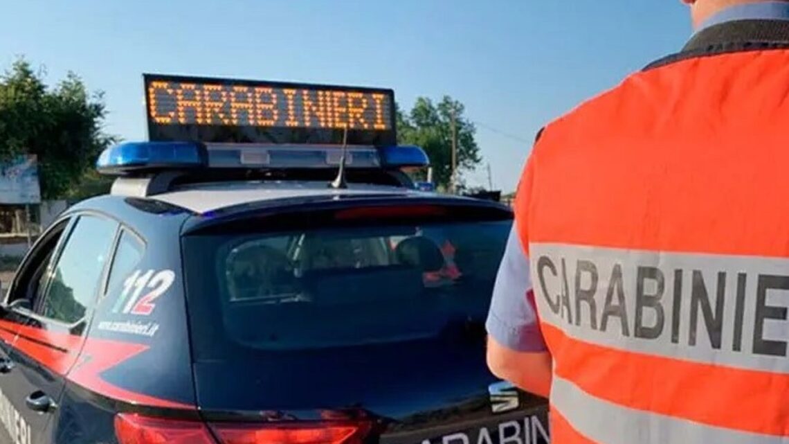 VIOLA LA LIBERTÀ VIGILATA E SI RENDE IRREPERIBILE: RINTRACCIATO DI NOTTE DAI CARABINIERI