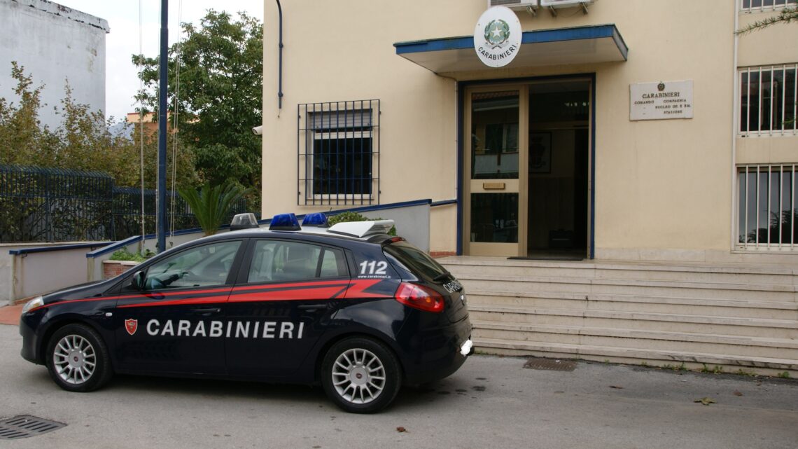 Avella (AV): In giro per il paese con droga in macchina. quarantatreenne denunciato dai Carabinieri