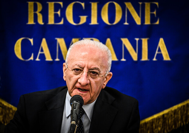 ABOLIZIONE DEL NUMERO CHIUSO A MEDICINA CONTINUA L’ITER IN PARLAMENTO DELLA LEGGE DELLA CAMPANIA ABOLIZIONE DEL NUMERO CHIUSO A MEDICINA CONTINUA L’ITER IN PARLAMENTO DELLA LEGGE DELLA CAMPANIA