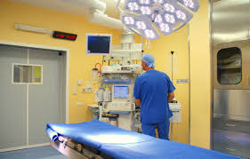 Parto naturale in posizione podalica: miracolo all’ospedale di Nocera Inferiore grazie ai professionisti del reparto di Ostetricia e Ginecologia Parto naturale in posizione podalica: miracolo all’ospedale di Nocera Inferiore grazie ai professionisti del reparto di Ostetricia e Ginecologia