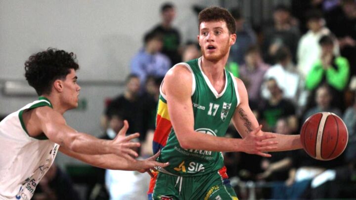 SCANDONE AVELLINO, IL FINALE THRILLER DI CORATO PREMIA I LUPI. VITTORIA DI LUNETTA