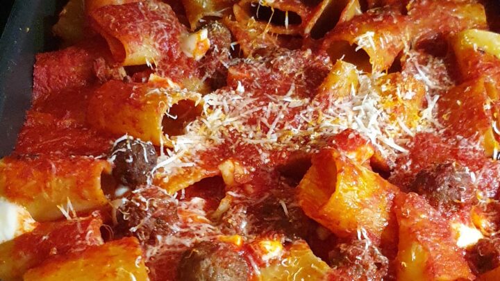 Rigatoni al Forno alla napoletana, la gustosa ricetta