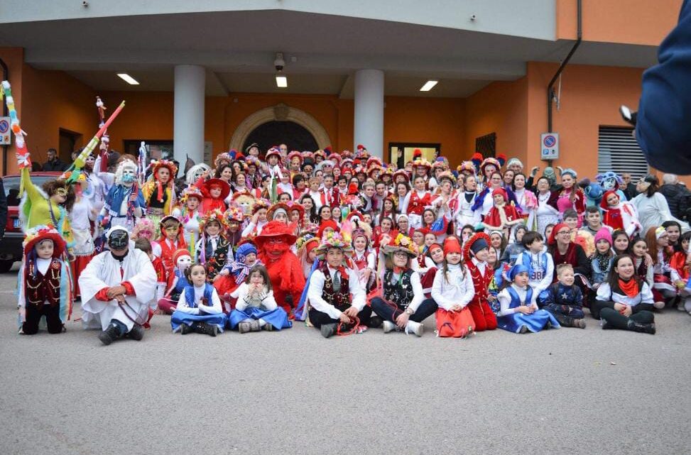 Al Circolo della Stampa di Avellino la “Mascarata serinese” unita