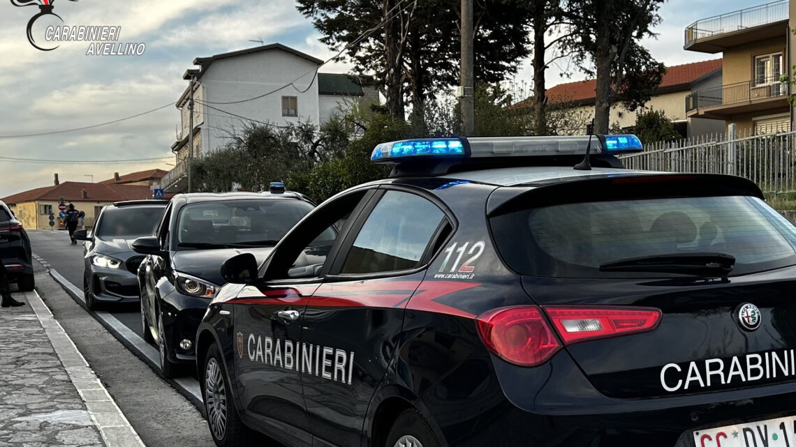 Bonito (AV) – Abbandona l’autocarro rubato e si dà alla fuga nel fiume Calore: 35enne denunciato dai Carabinieri