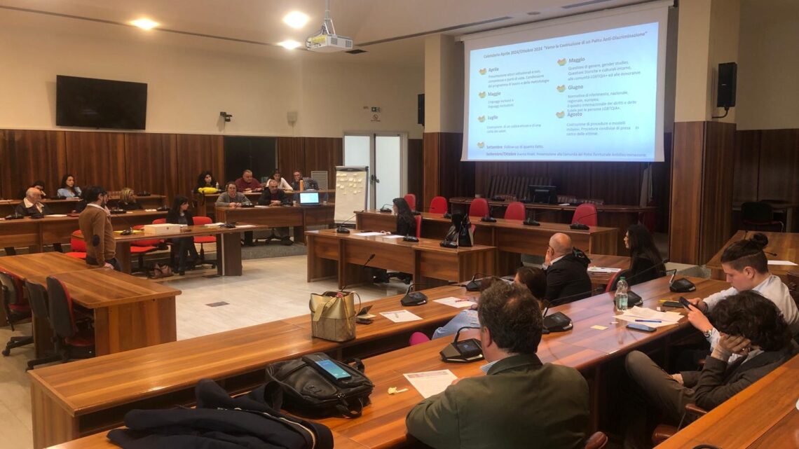 Patto di comunità per il contrasto alle discriminazioni, partel’iter a tutela delle persone “Lgbtquia+” Patto di comunità per il contrasto alle discriminazioni, partel’iter a tutela delle persone “Lgbtquia+”