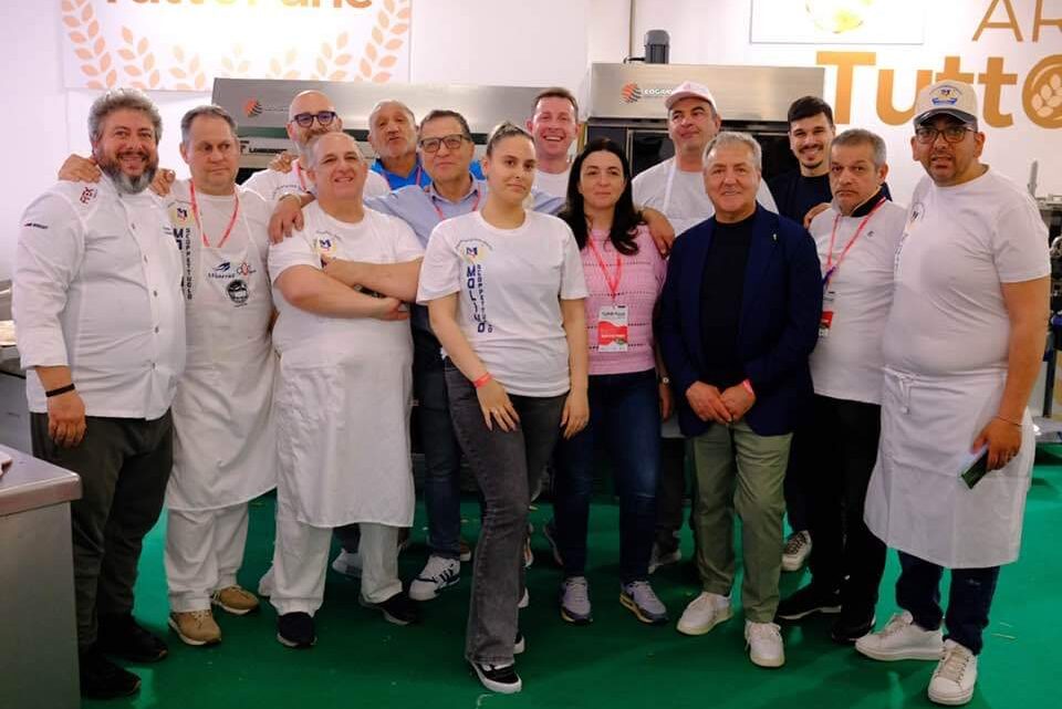 La Focaccia Campana sulla webtv de La Gazzetta dei Sapori La Focaccia Campana sulla webtv de La Gazzetta dei Sapori