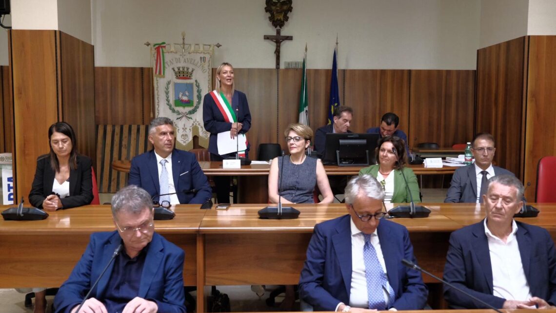 Parte l’Amministrazione Nargi, ecco la nuova giunta: «Una scelta ambiziosa nell’esclusivo interesse della città» Parte l’Amministrazione Nargi, ecco la nuova giunta: «Una scelta ambiziosa nell’esclusivo interesse della città»
