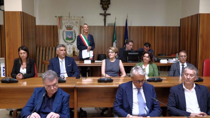 Parte l’Amministrazione Nargi, ecco la nuova giunta: «Una scelta ambiziosa nell’esclusivo interesse della città»
