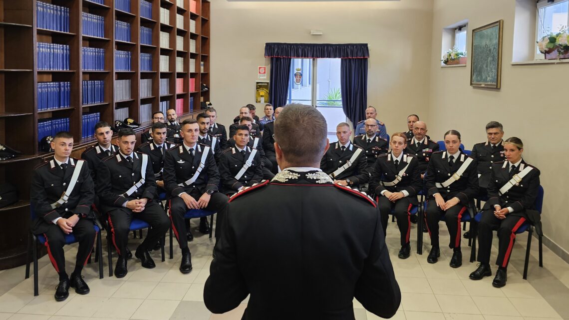 NUOVI RINFORZI PER LA SICUREZZA DELL’IRPINIA: 13 CARABINIERI ASSEGNATI AL COMANDO PROVINCIALE DI AVELLINO