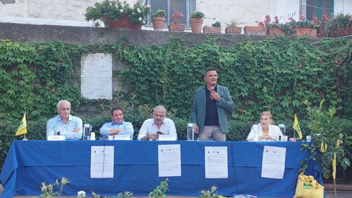 Malsecco, in Costiera Amalfitana si intensifica la lotta al fungo dei limoni