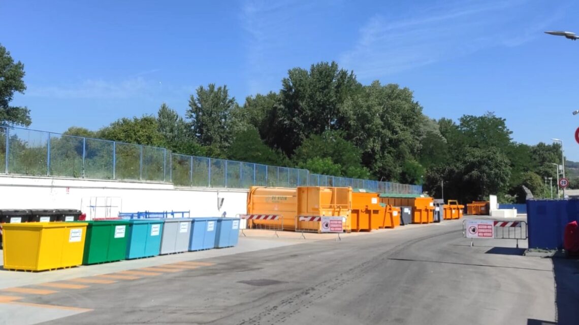 Attivo il Centro comunale di Raccolta, il sindaco Nargi: «Traguardo fondamentale per una città sempre più pulita» Attivo il Centro comunale di Raccolta, il sindaco Nargi: «Traguardo fondamentale per una città sempre più pulita»