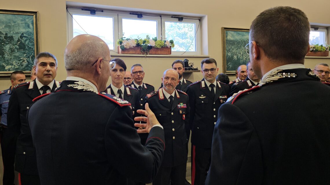 IL COMANDANTE DELLA LEGIONE CARABINIERI CAMPANIA, GENERALE DI DIVISIONE CANIO GIUSEPPE LA GALA, IN VISITA AD AVELLINO