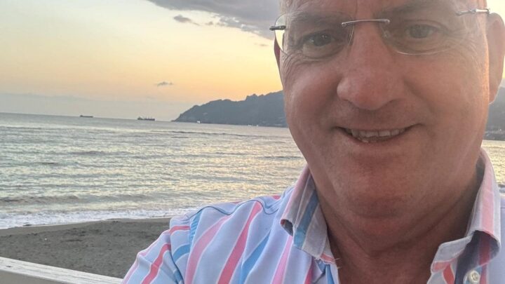 Affidamenti diretti senza trasparenza dall’amministrazione comunale di Scafati, la denuncia di Mario Santocchio (Fratelli d’Italia): “Spesi 190mila euro con le imprese trovate su Google. A Scafati continua lo sperpero di soldi pubblici”.