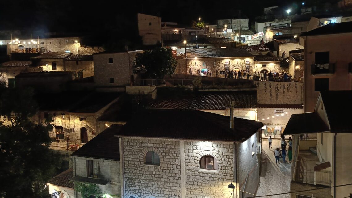 San Gregorio Magno raddoppia le De.Co.: presenta la Patan C’nzuat e annuncia il Peperone Crusco San Gregorio Magno raddoppia le De.Co.: presenta la Patan C’nzuat e annuncia il Peperone Crusco