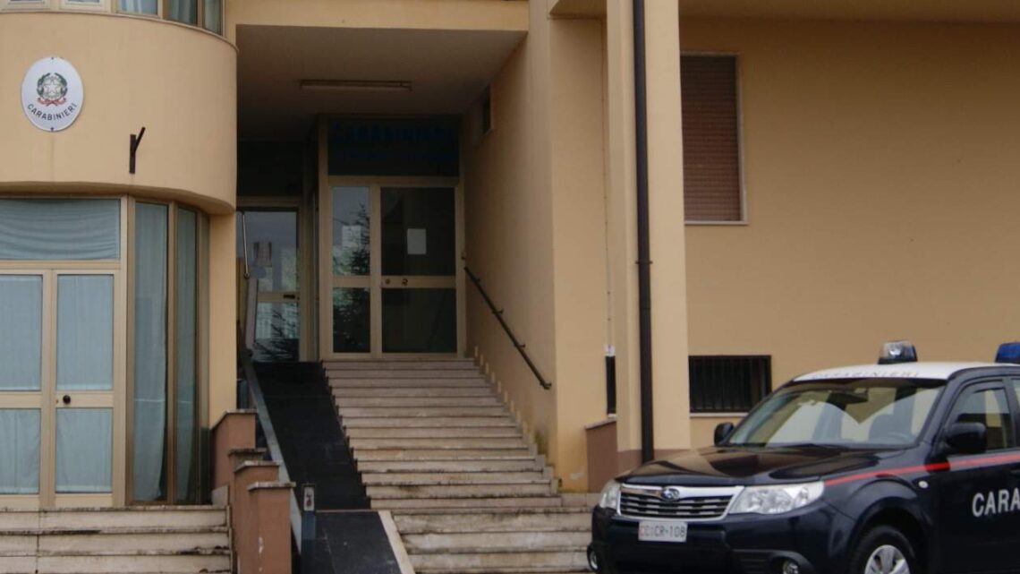 CALITRI (AV) – VIOLA IL DIVIETO DI AVVICINAMENTO: I CARABINIERI ARRESTANO UN 33ENNE