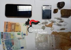 MERCATO SAN SEVERINO (SA): CONTRASTO ALLO SPACCIO DI SOSTANZE STUPEFACENTI.MINORE ARRESTATO DAI CARABINIERI. MERCATO SAN SEVERINO (SA): CONTRASTO ALLO SPACCIO DI SOSTANZE STUPEFACENTI.MINORE ARRESTATO DAI CARABINIERI.