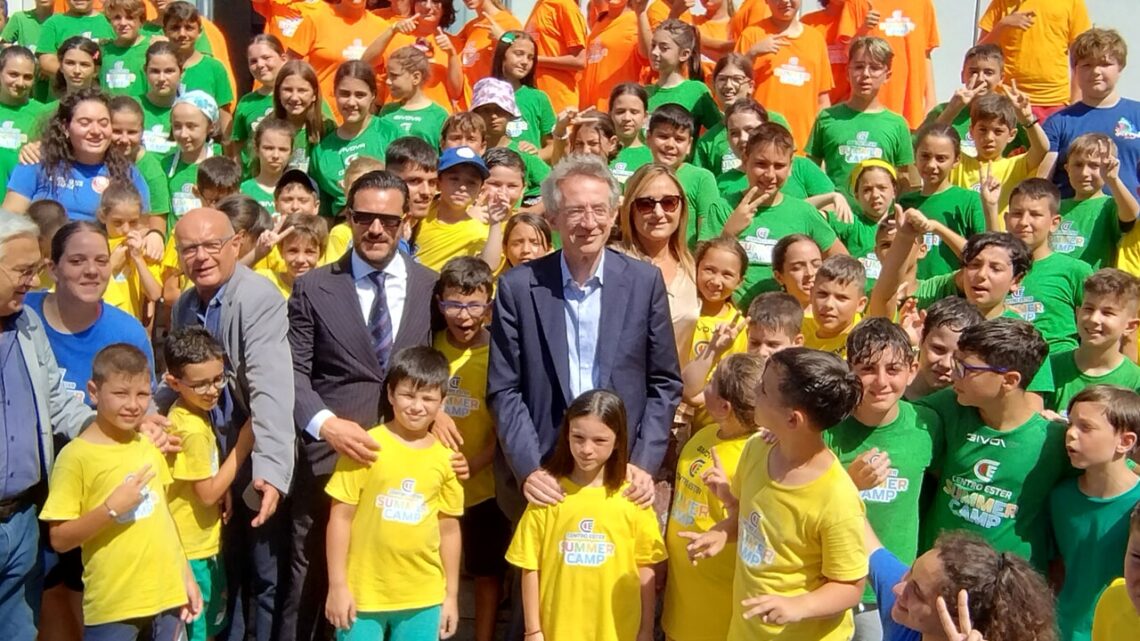 GENESIS GROUP MILAN E CENTRO ESTER INSIEME NEL SOCIALE AL FIANCO DEI GIOVANI DI NAPOLI EST GENESIS GROUP MILAN E CENTRO ESTER INSIEME NEL SOCIALE AL FIANCO DEI GIOVANI DI NAPOLI EST
