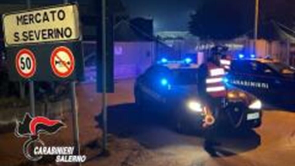 MERCATO SAN SEVERINO, FISCIANO E BARONISSI: Servizio straordinario di controllo del territorio. otto denunce e una proposta di foglio di via; sequestrata droga e assuntori segnalati al prefetto. MERCATO SAN SEVERINO, FISCIANO E BARONISSI: Servizio straordinario di controllo del territorio. otto denunce e una proposta di foglio di via; sequestrata droga e assuntori segnalati al prefetto.