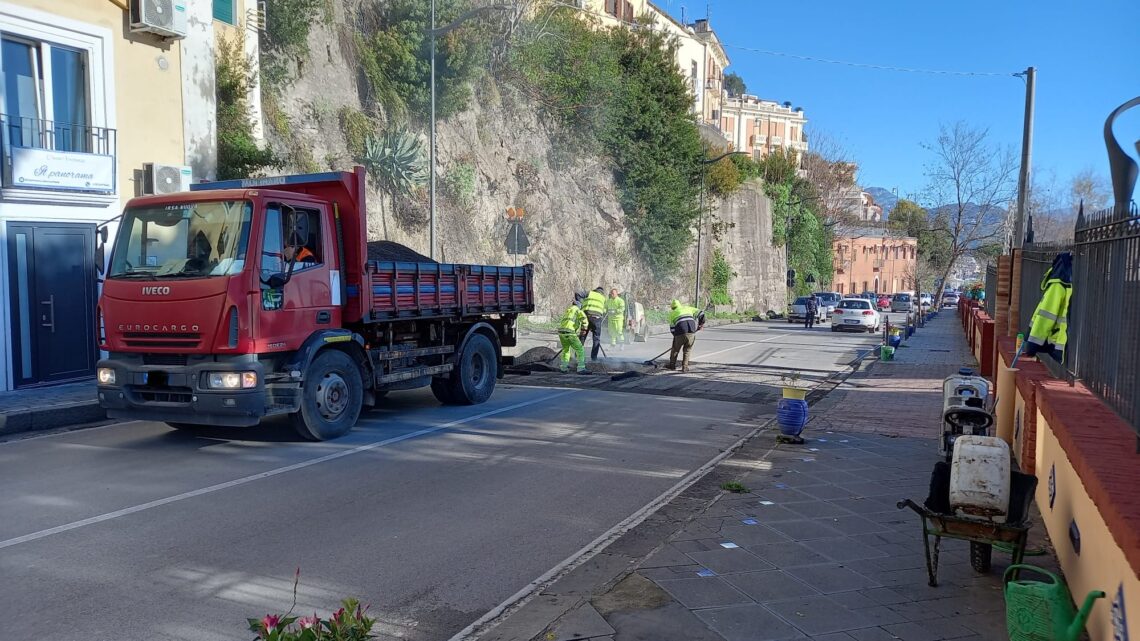 Vietri sulMare, sicurezza stradale: al via sull’ex SS18 i lavori di realizzazione didossi dissuasori contro l’alta velocità