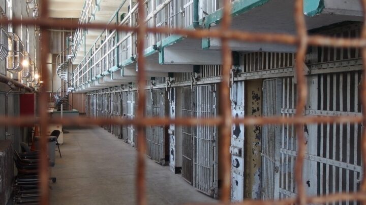 ALLARME CARCERI – L’Osapp chiede una commissione parlamentare