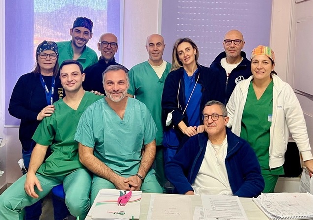Al P.O. Umberto I di Nocera Inferiore il primo intervento laparoscopico in MONOTROCAR, tecnica che riduce le cicatrici ed i dolori post-operatori