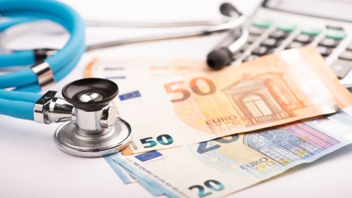 NUOVE TARIFFE SERVIZI SANITARI E SOCIOSANITARI IN REGIONE CAMPANIA. L’ALLARME DELLE ASSOCIAZIONI DI CATEGORIA PER LA SOSTENIBILITÀ DELLE CURE NUOVE TARIFFE SERVIZI SANITARI E SOCIOSANITARI IN REGIONE CAMPANIA. L’ALLARME DELLE ASSOCIAZIONI DI CATEGORIA PER LA SOSTENIBILITÀ DELLE CURE