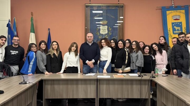RINASCE A PELLEZZANO IL FORUM DEI GIOVANI: PRIMA ASSEMBLEA CON ELEZIONE DEL PRESIDENTE E DEGLI ORGANISMI ISTUZIONALI