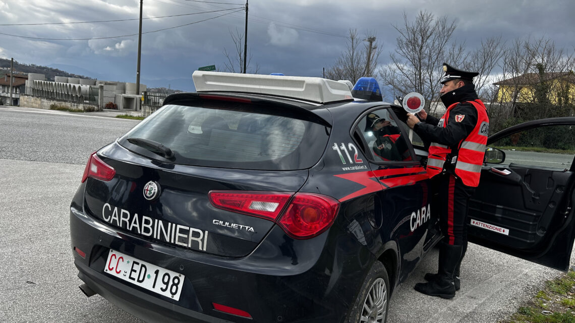 VENTICANO (AV) – I CARABINIERI SVENTANO UN FURTO IN UN’AZIENDA