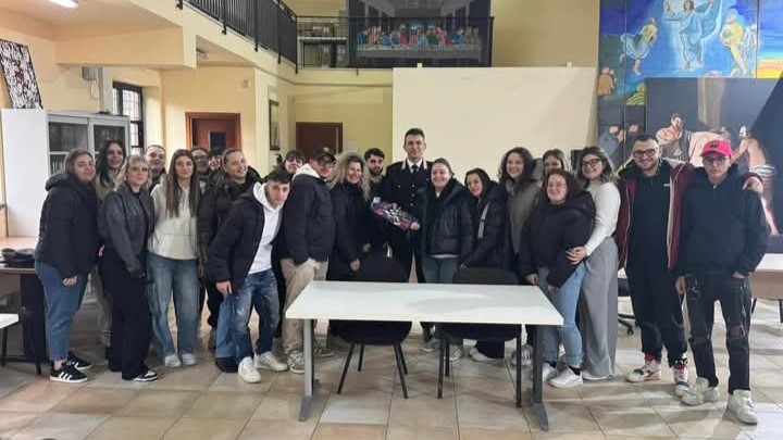 SERINO (AV) –CULTURA DELLA LEGALITÀ – I CARABINIERI INCONTRANO I RAGAZZI DEL FORUM GIOVANI