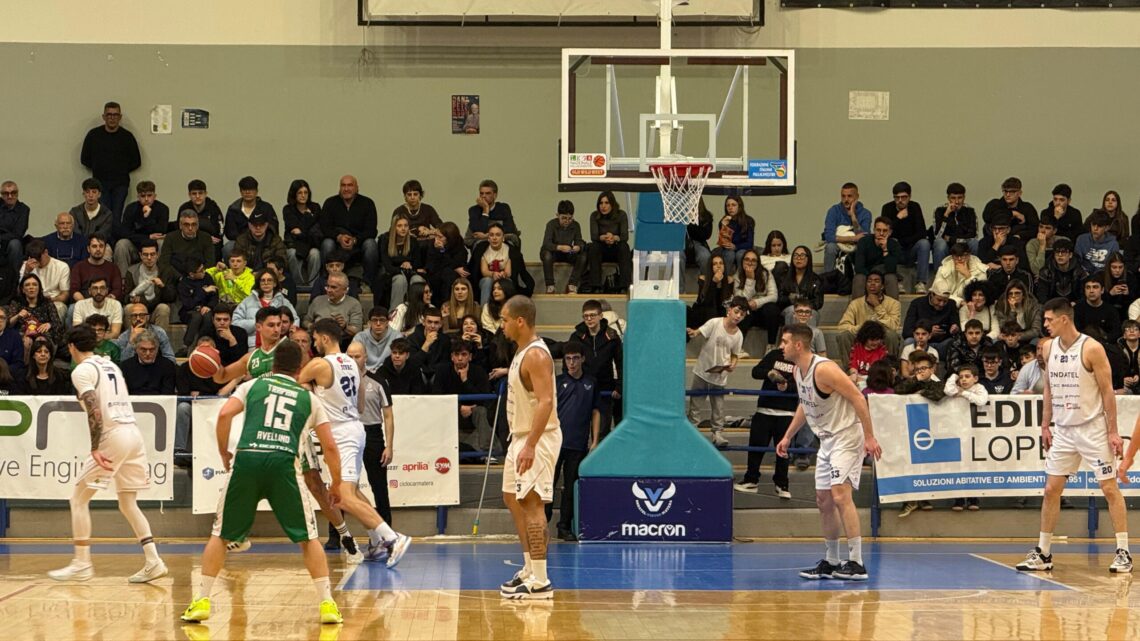 LA SCANDONE AVELLINO E’ AI PLAY OFF PER LA B1, ESPUGNATA MATERA